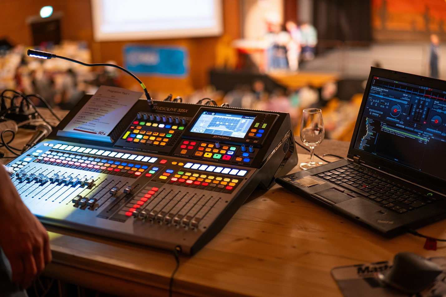 Mesa de som nexus eventos