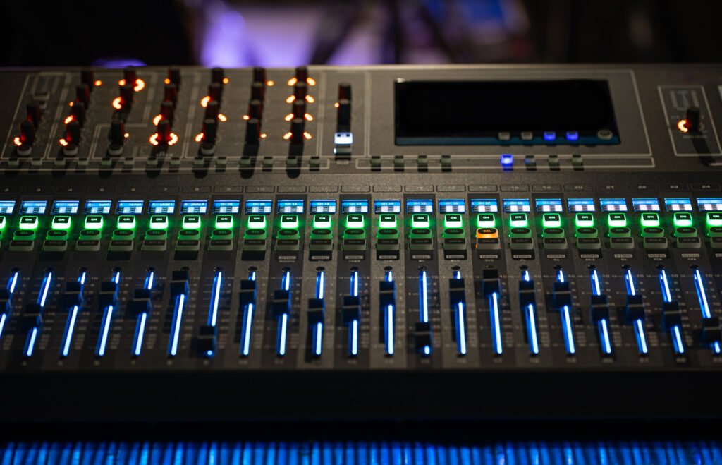 digital-mixer-in-a-recording-nexus-eventos